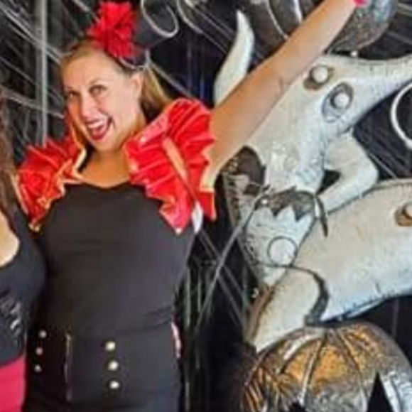 Circus Costume Collar Shrug - Picture 9 of 10